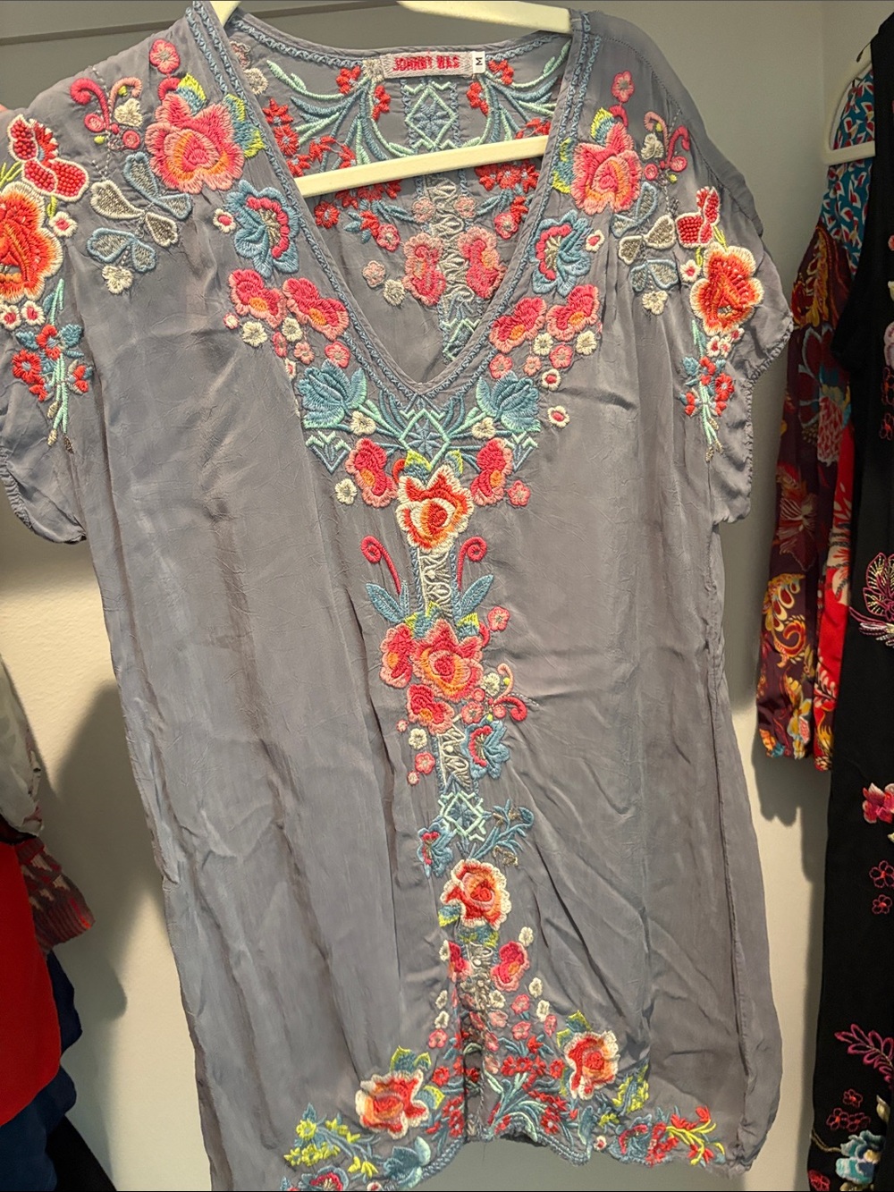Johnny Was Gray Embroidered V-Neck Tunic with Pink & Teal Florals